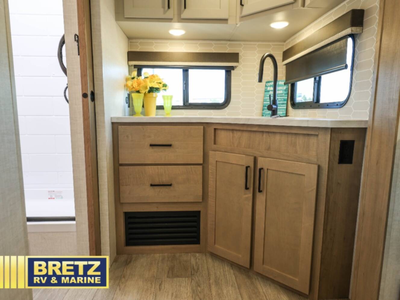 A photo of this 2026 Ember Rv E-Series 22MLQ