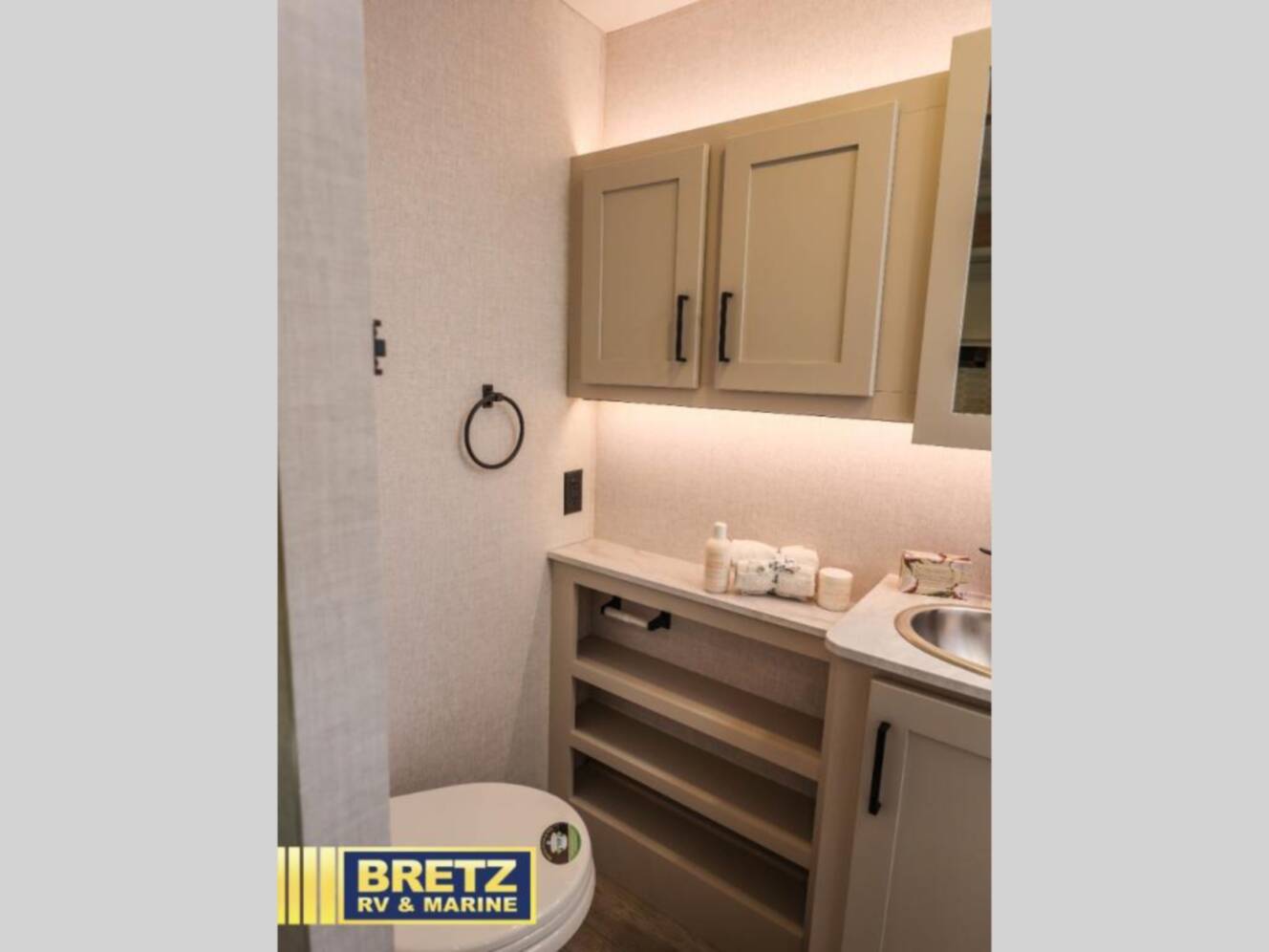 A photo of this 2026 Ember Rv E-Series 22MLQ
