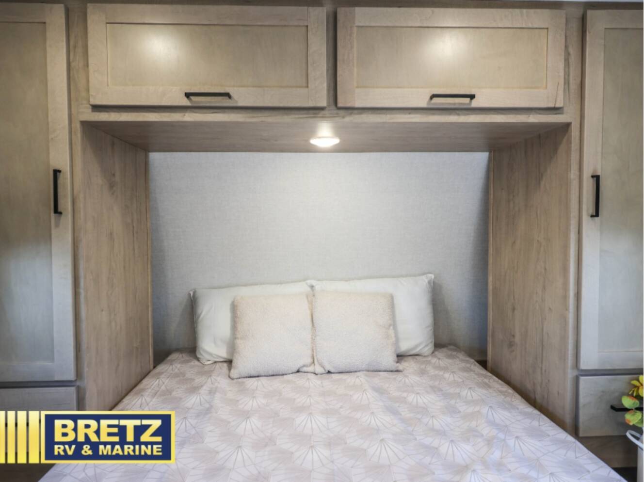 A photo of this 2026 Ember Rv E-Series 22MLQ