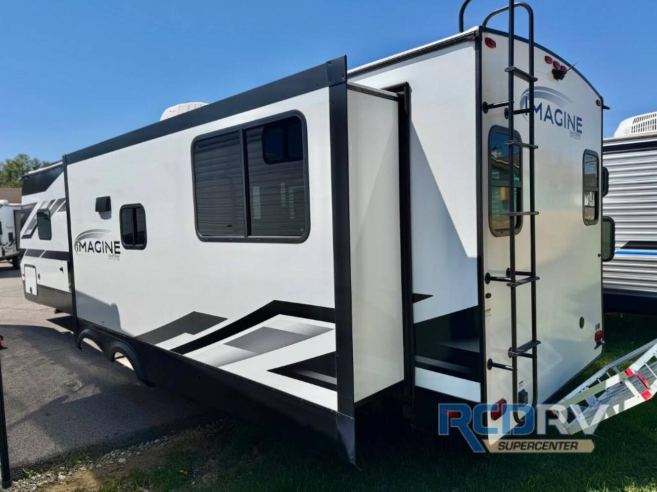 A photo of this 2024 Grand Design Imagine 3100RD