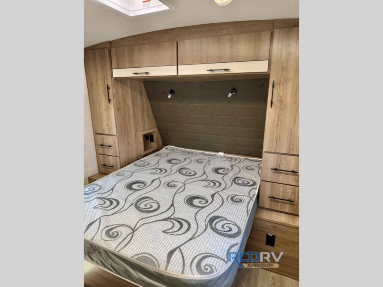 A photo of this 2024 Grand Design Imagine 3100RD