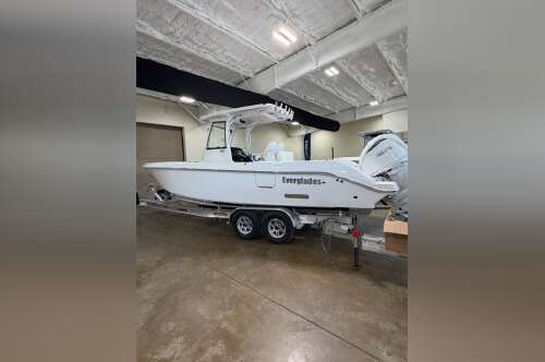 2026 Everglades Boats 285 CC in charleston SC