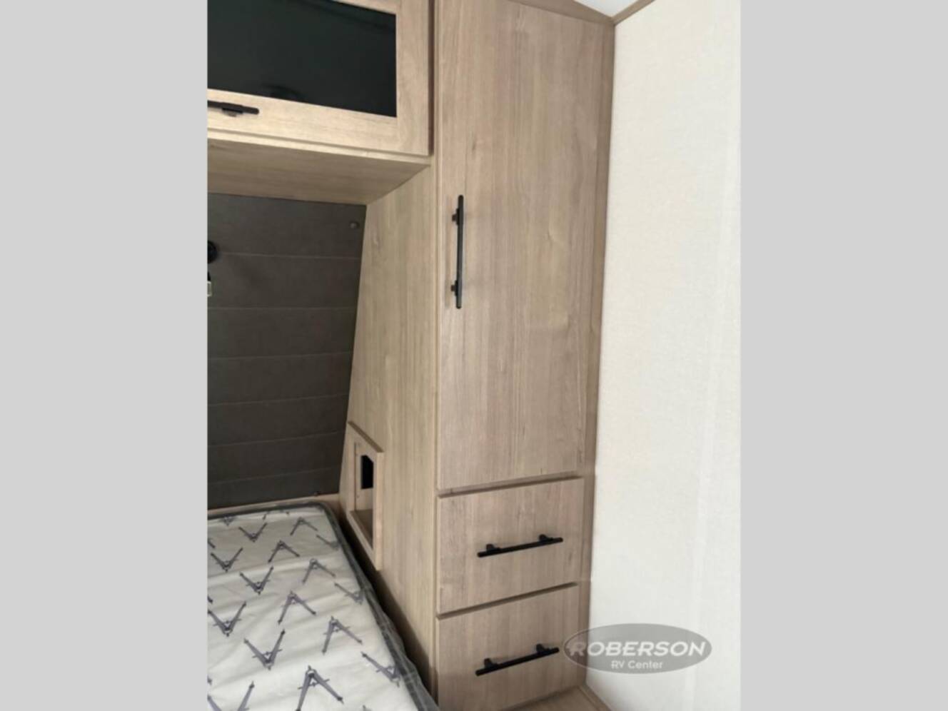 A photo of this 2026 Grand Design Imagine 3210BH