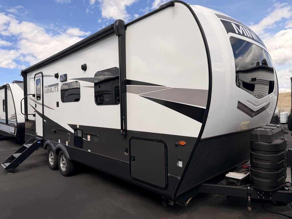2024 Forest River Rv Rockwood Mini Lite 2511S in lancaster CA