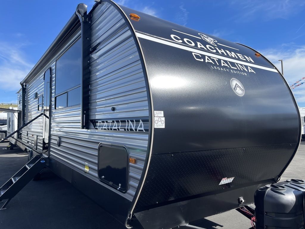 2026 Coachmen Rv Catalina Legacy Edition 343BHTS in lancaster CA