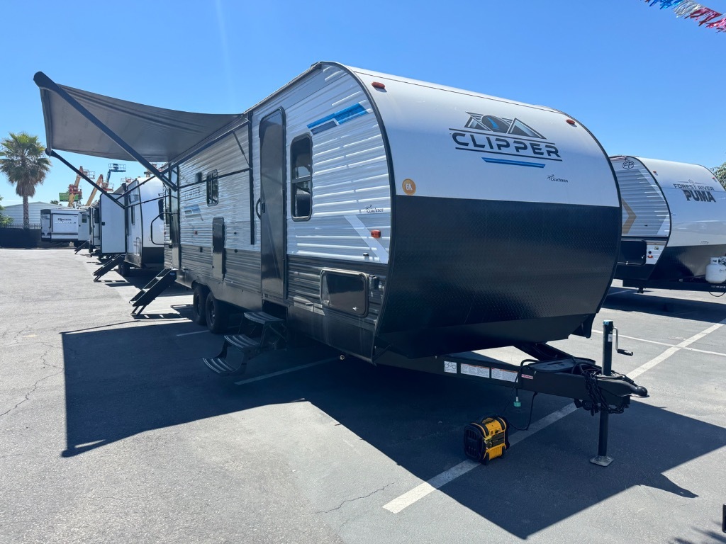 2024 Coachmen Rv Clipper 6K Series 272RLS in moreno valley CA