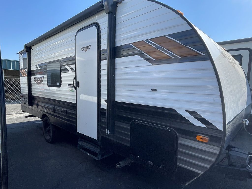 2021 Forest River Rv Wildwood X-Lite West T178DB in lancaster CA