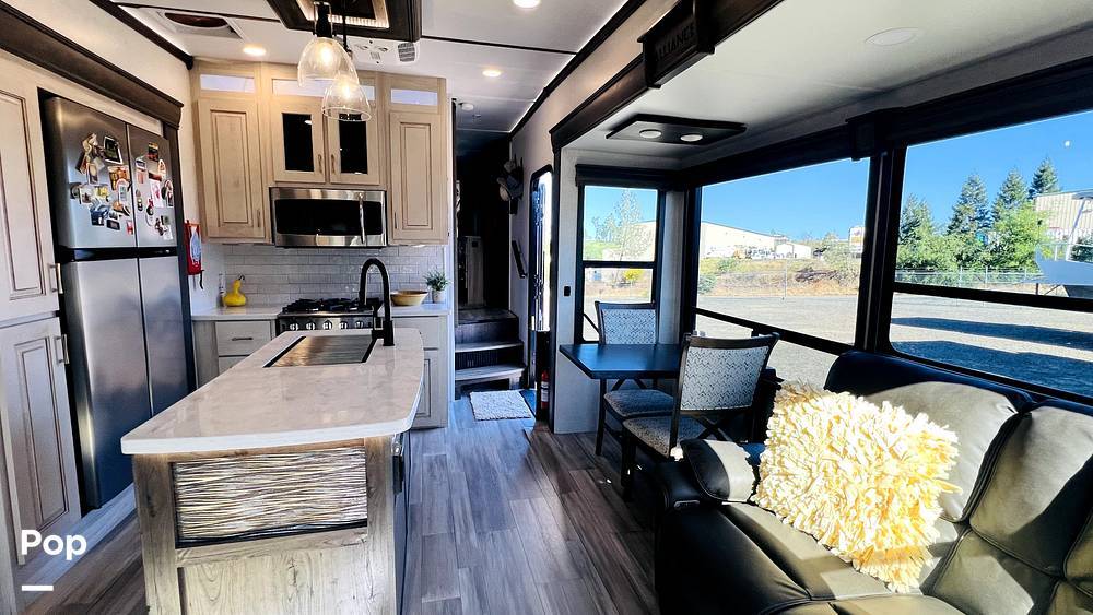 2022 Alliance Rv Paradigm 295MK in paradise CA
