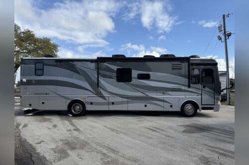 2008 Fleetwood Expedition 38F in apopka FL