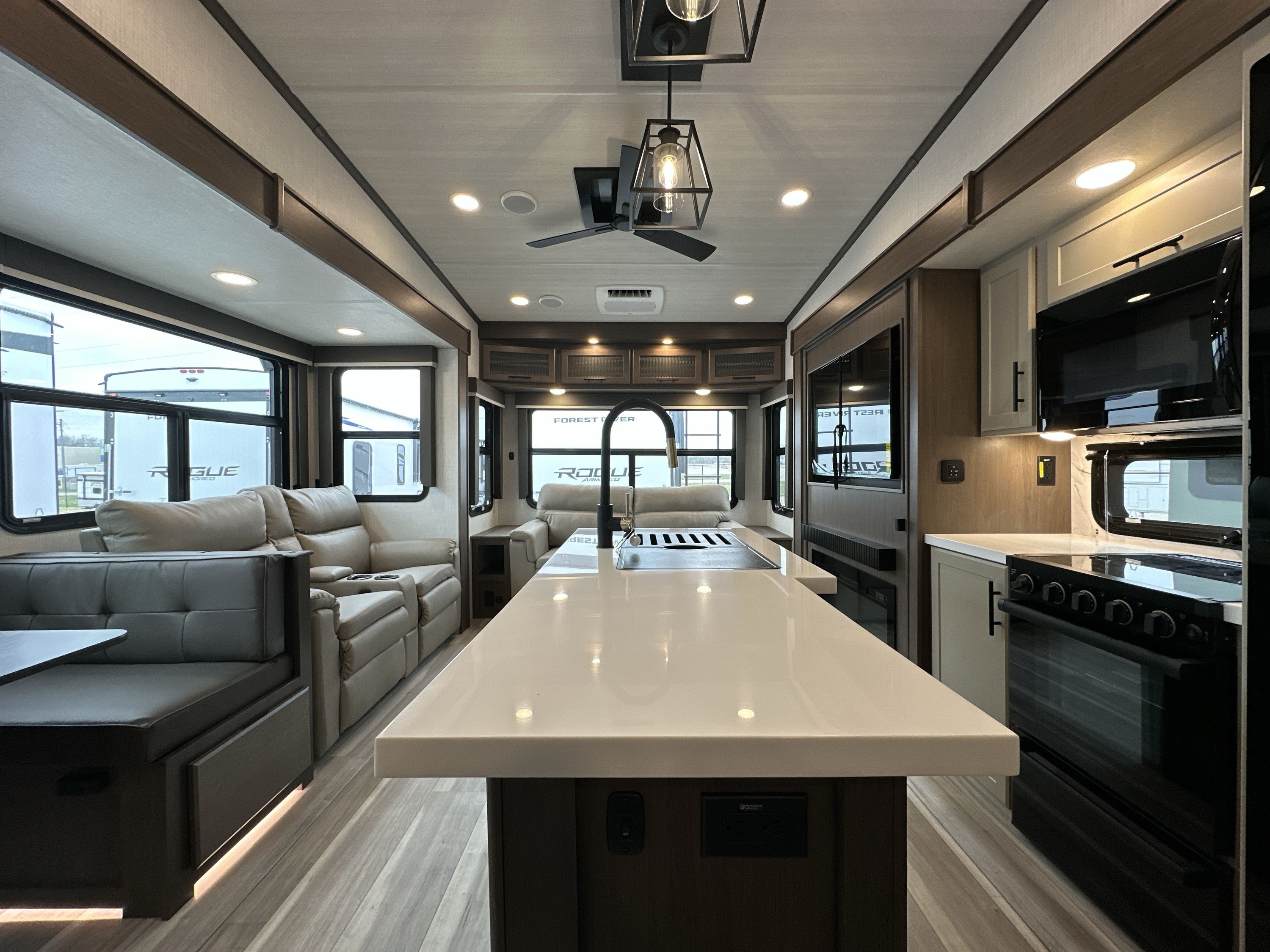 2026 Keystone COUGAR HERO EDITION 360MBI in bowling green KY