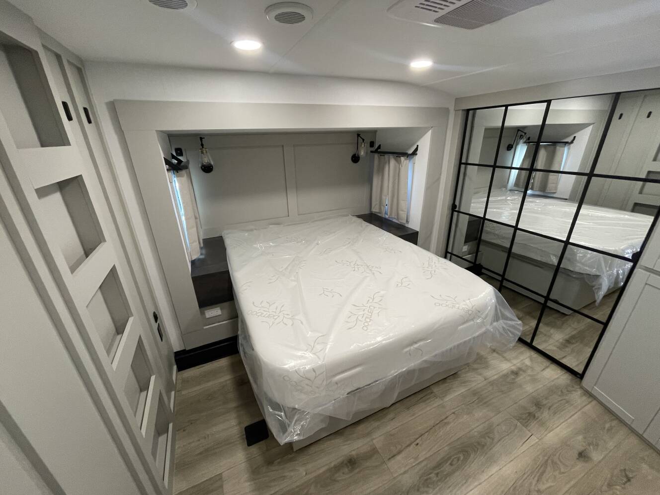 A photo of this 2026 Brinkley MODEL Z 3600