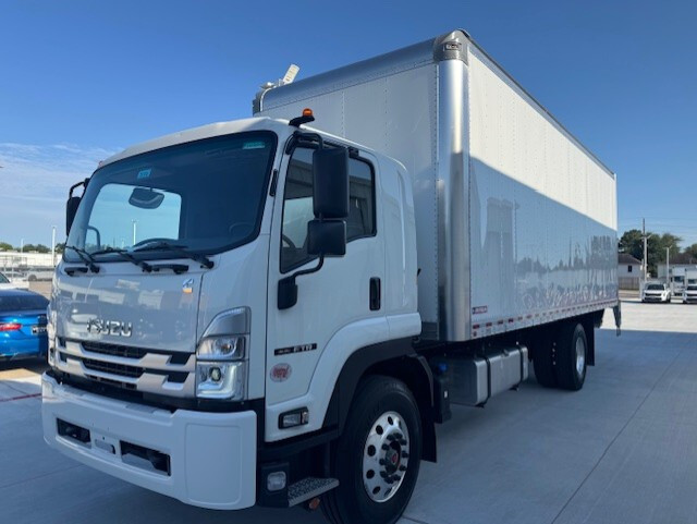 2025 ISUZU FTR 26 FT Box & Lift Gate in Katy, TX