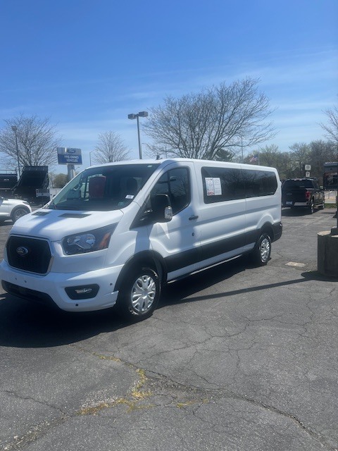 2024 FORD TRANSIT 350 in Springfield, PA