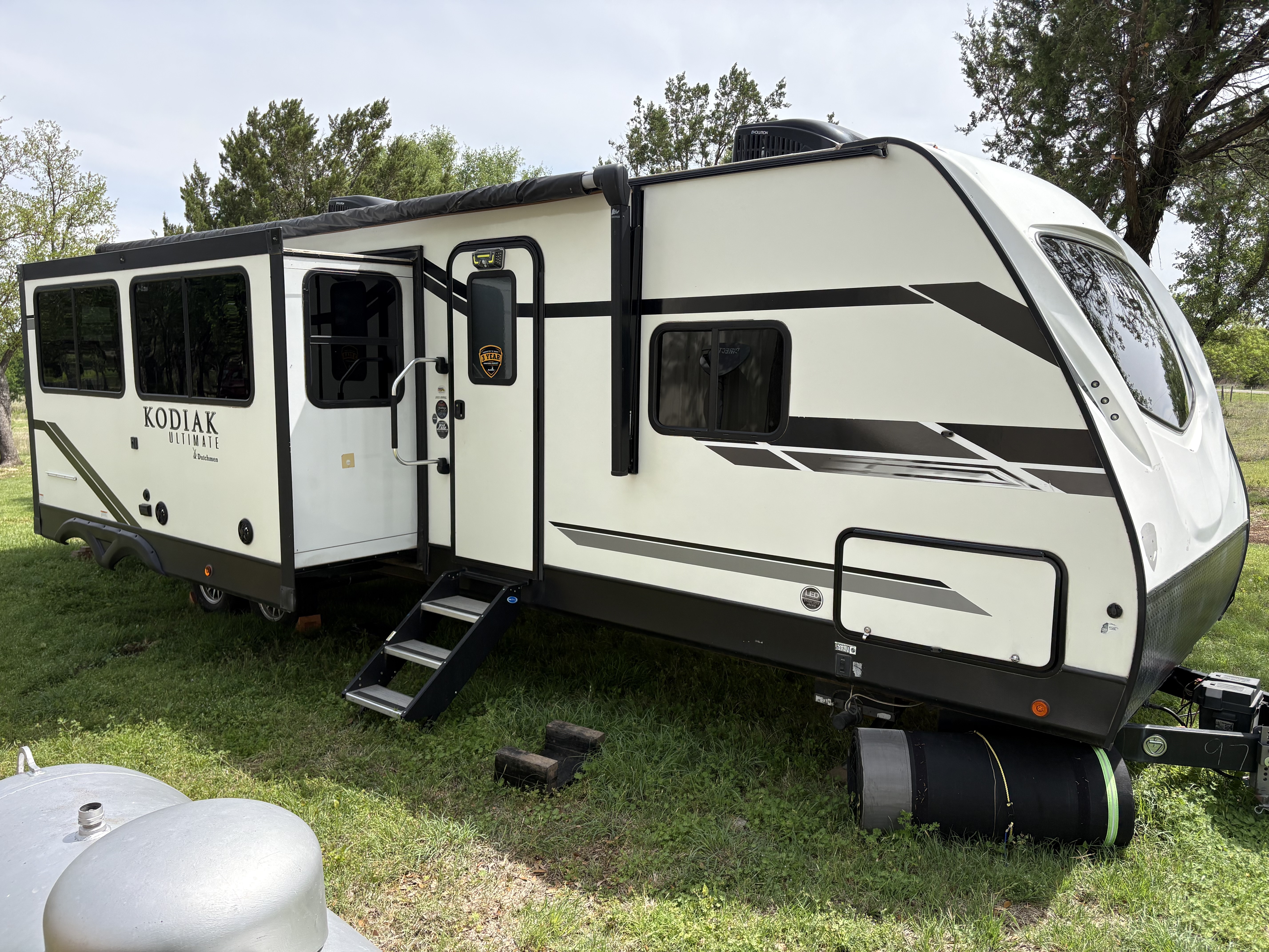 Dutchmen Kodiak Ultimate 3321BHSL RVs For Sale - RV Trader