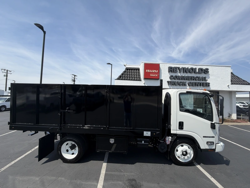 2026 ISUZU NPR HD GAS