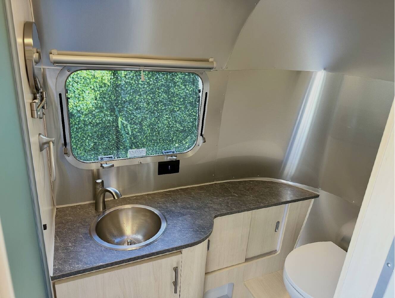 A photo of this 2023 Airstream FLYING CLOUD 23FB