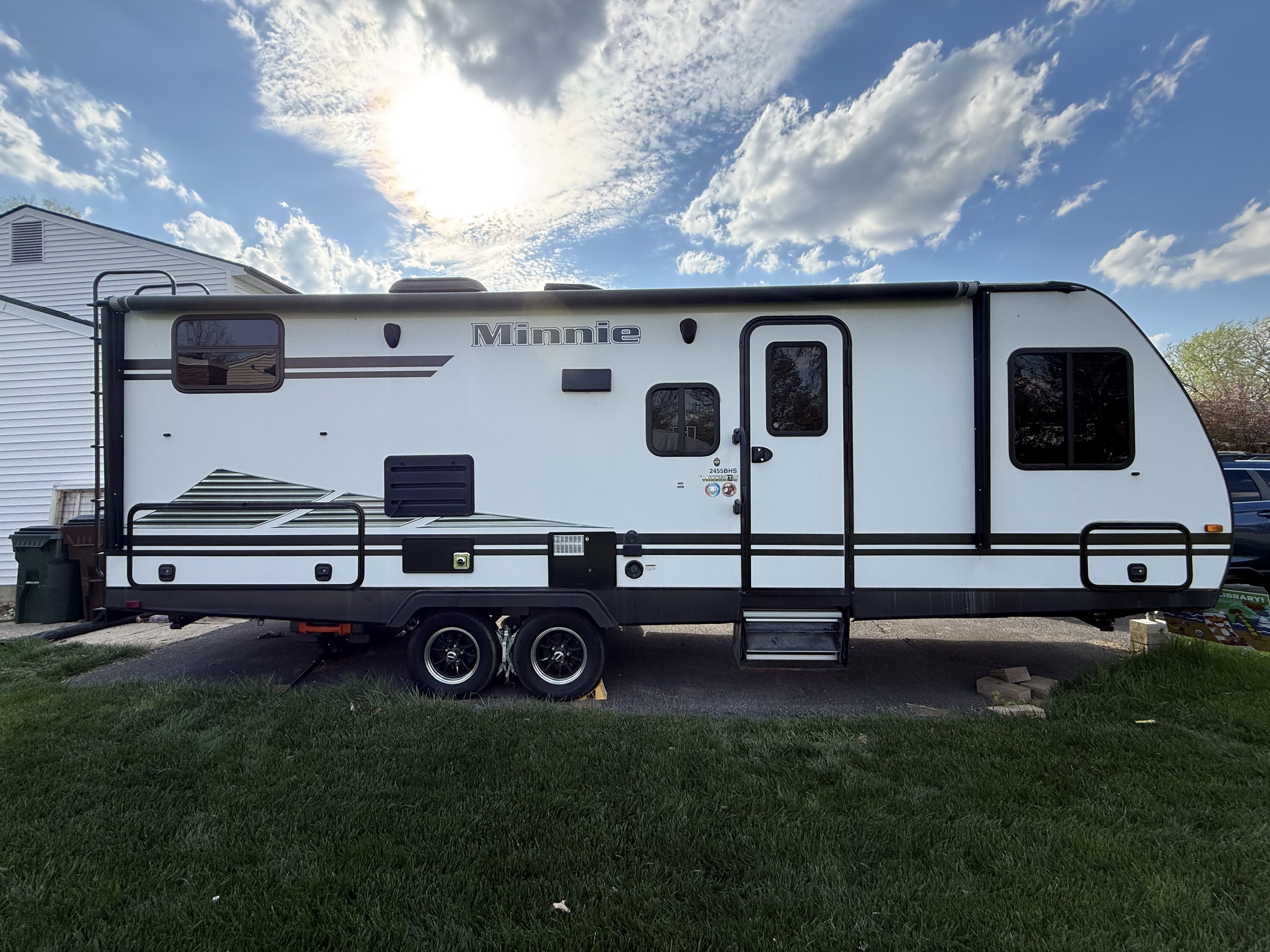 2020 Winnebago MINNIE 2455BHS RV