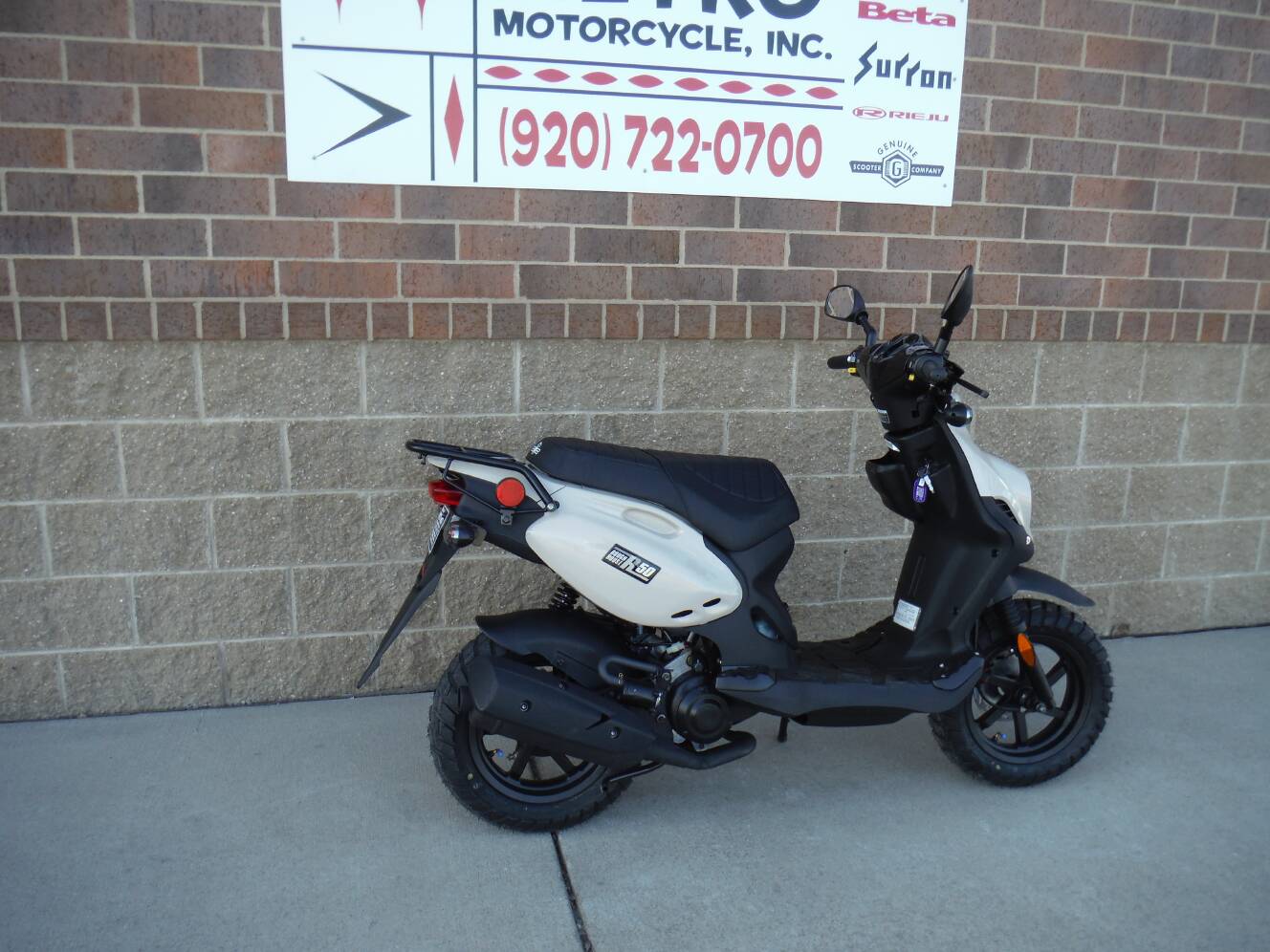 A photo of this 2026 Genuine Scooter Company ROUGHHOUSE 50
