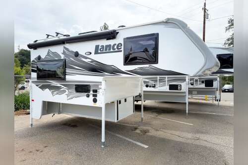 2026 Lance 850 TRUCK CAMPER in auburn CA
