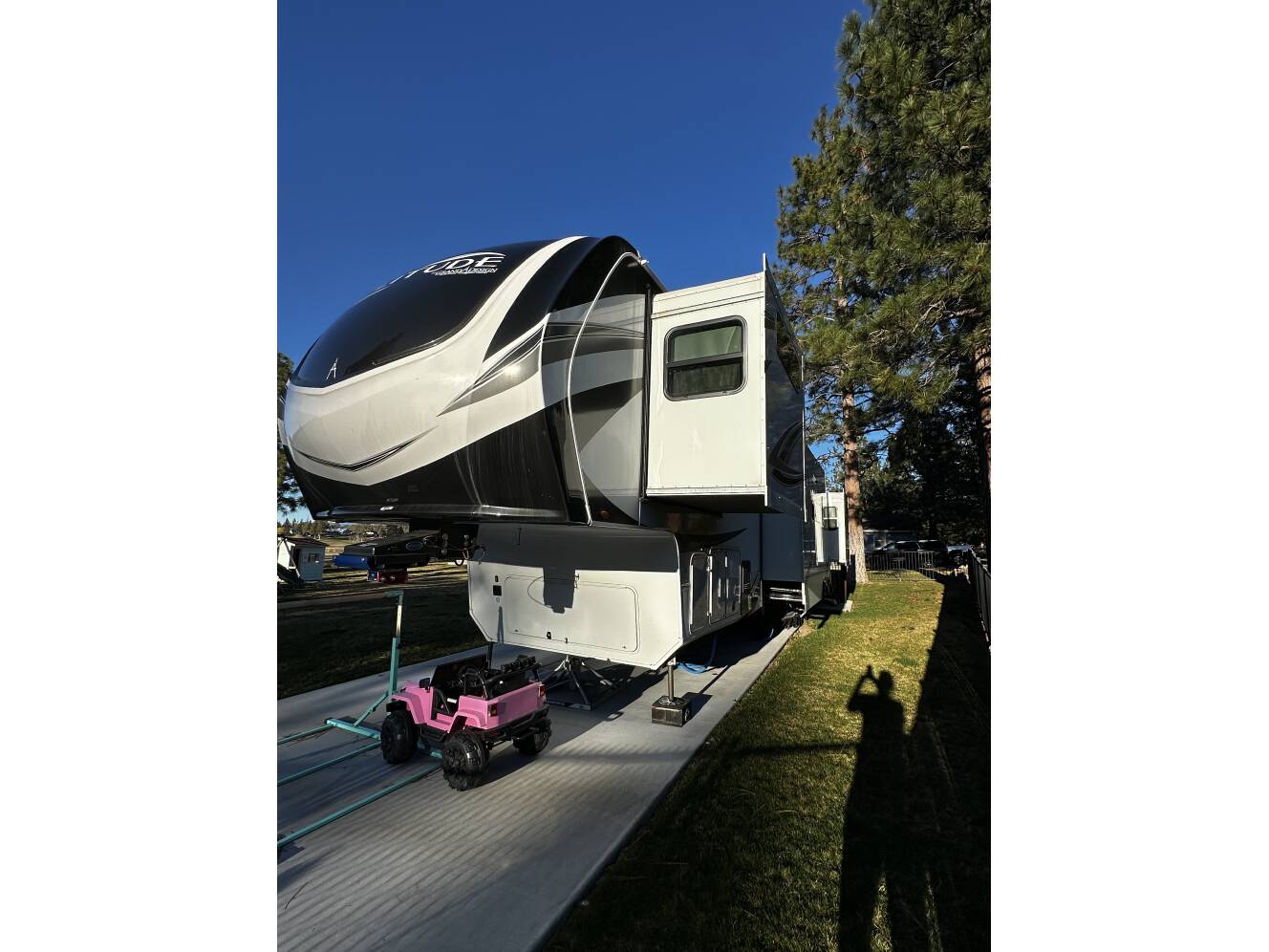 A photo of this 2023 Grand Design SOLITUDE 391DL/391DL-R