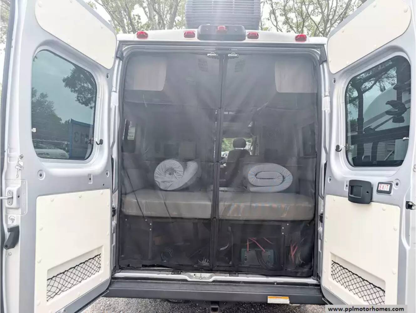 A photo of this 2022 Thor Sequence Promaster 20J ROOFTOP