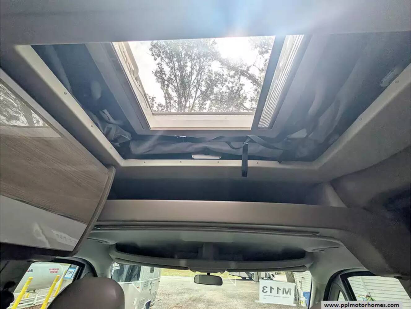 A photo of this 2022 Thor Sequence Promaster 20J ROOFTOP