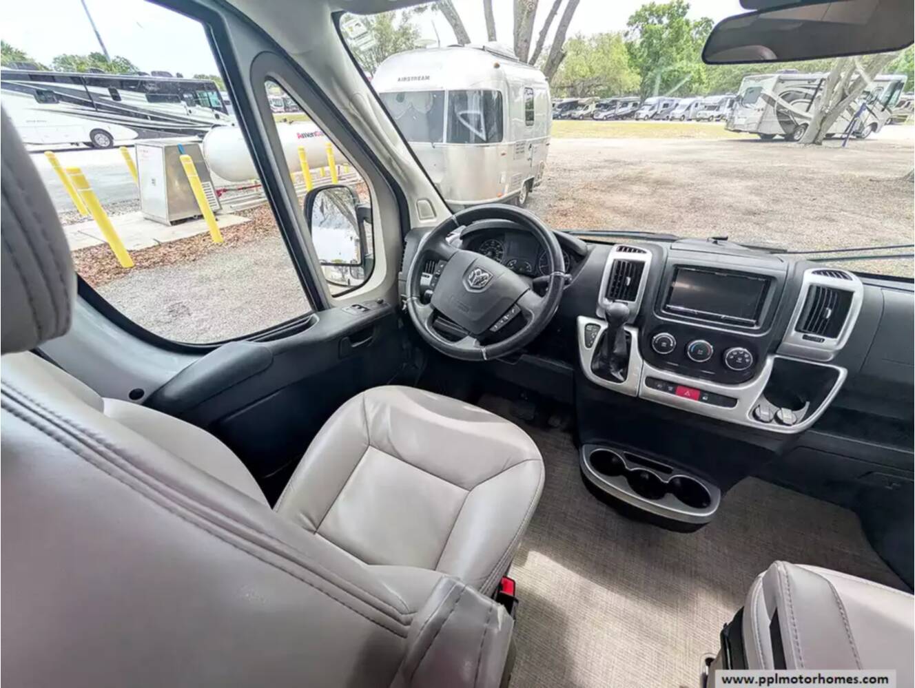 A photo of this 2022 Thor Sequence Promaster 20J ROOFTOP