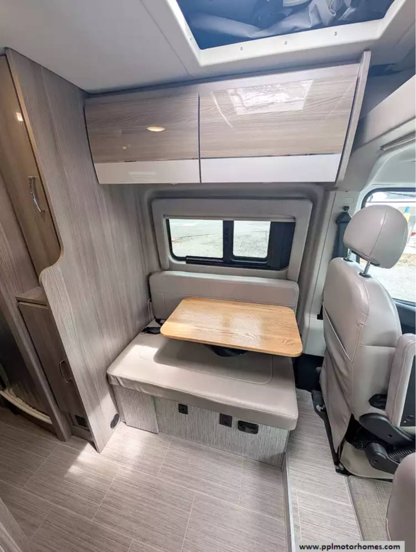 A photo of this 2022 Thor Sequence Promaster 20J ROOFTOP