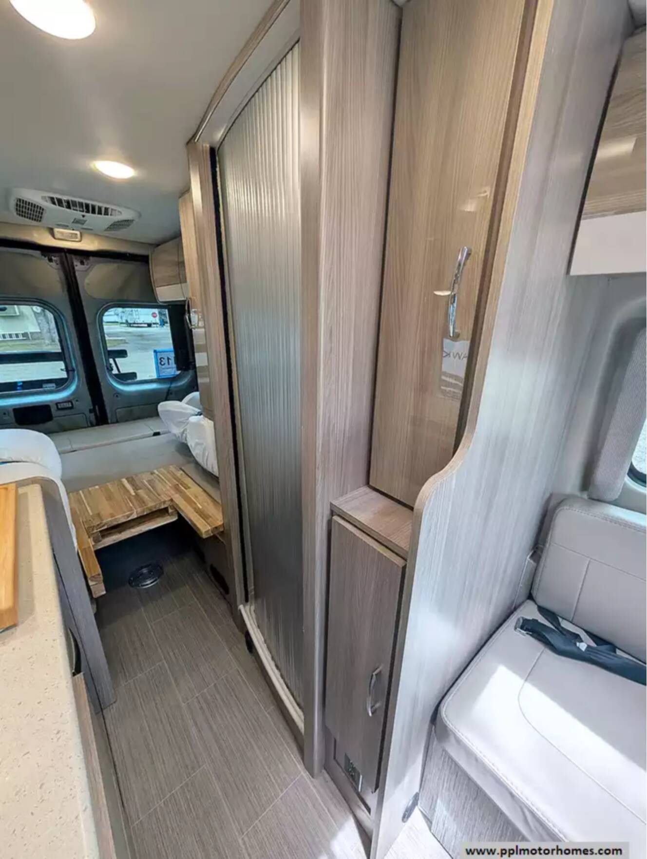 A photo of this 2022 Thor Sequence Promaster 20J ROOFTOP