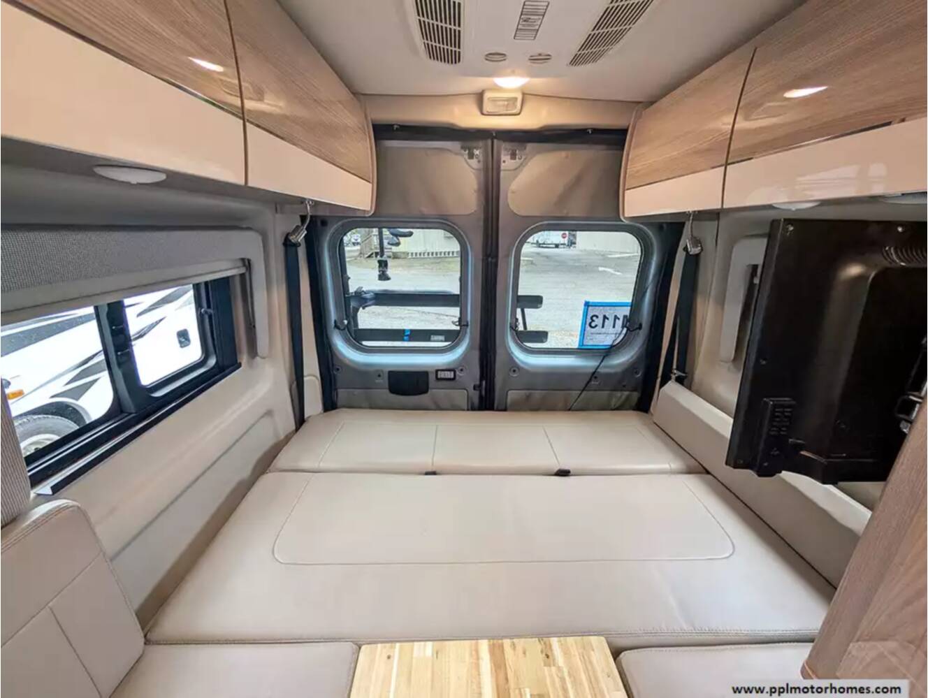 A photo of this 2022 Thor Sequence Promaster 20J ROOFTOP