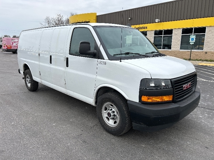 2022 GMC SAVANA in Akron, OH