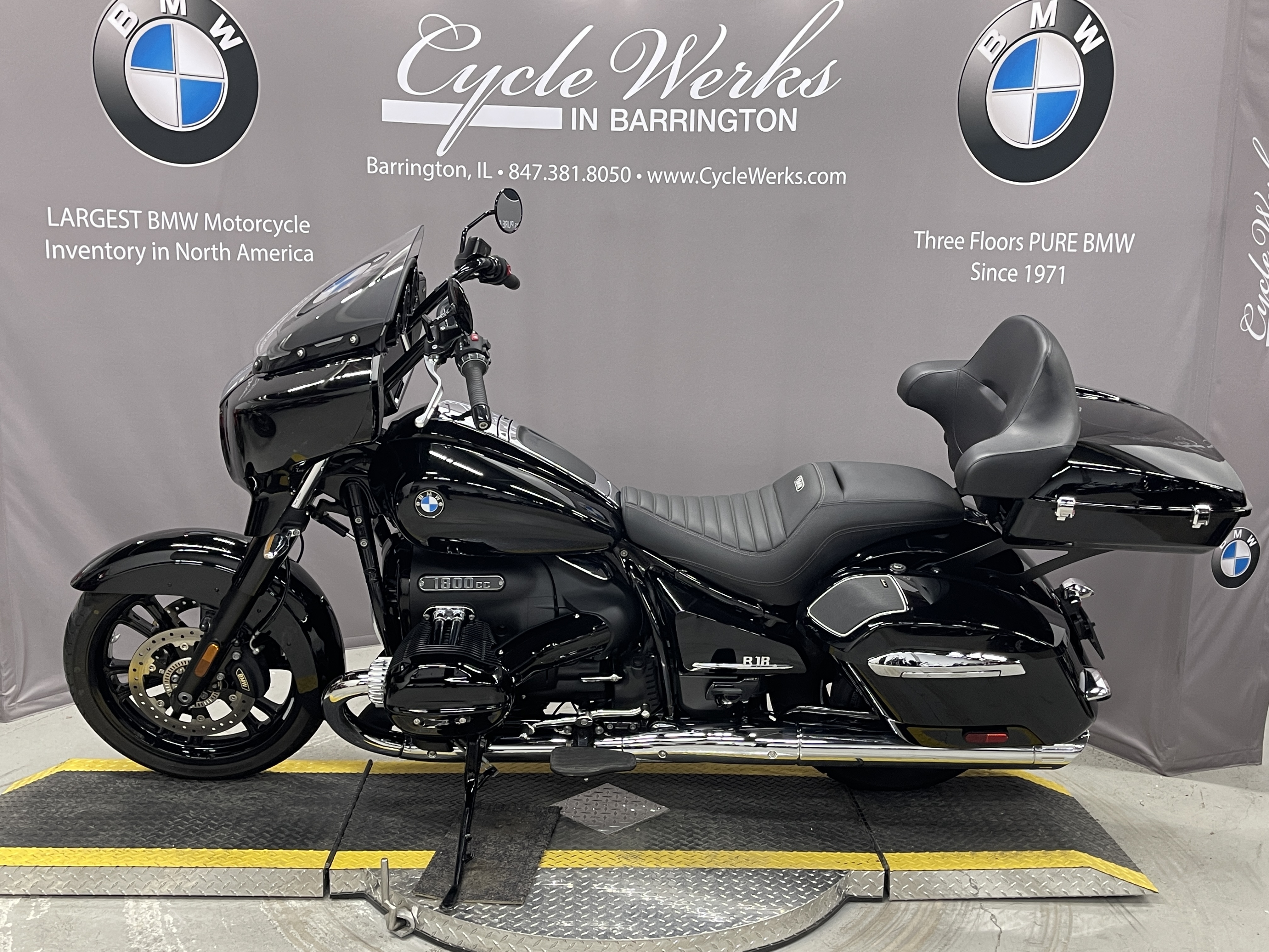 2022 BMW R 18 B B in Barrington, IL