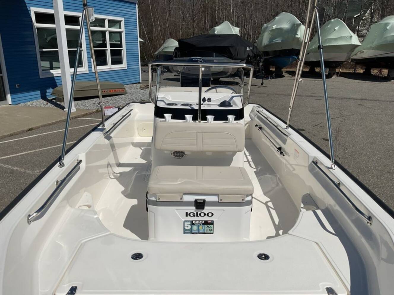 A photo of this 2026 Boston Whaler 170 Montauk