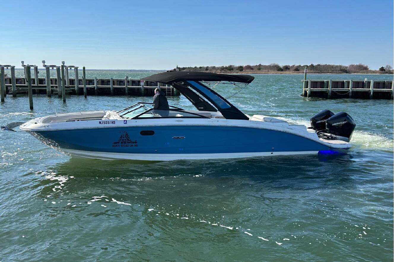A photo of this 2023 Sea Ray SDX 290 Outboard