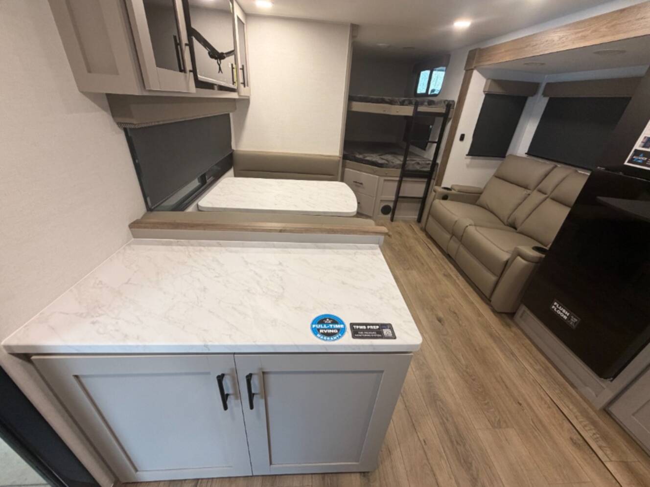 A photo of this 2026 Alliance Rv Delta Ultra Lite BH271
