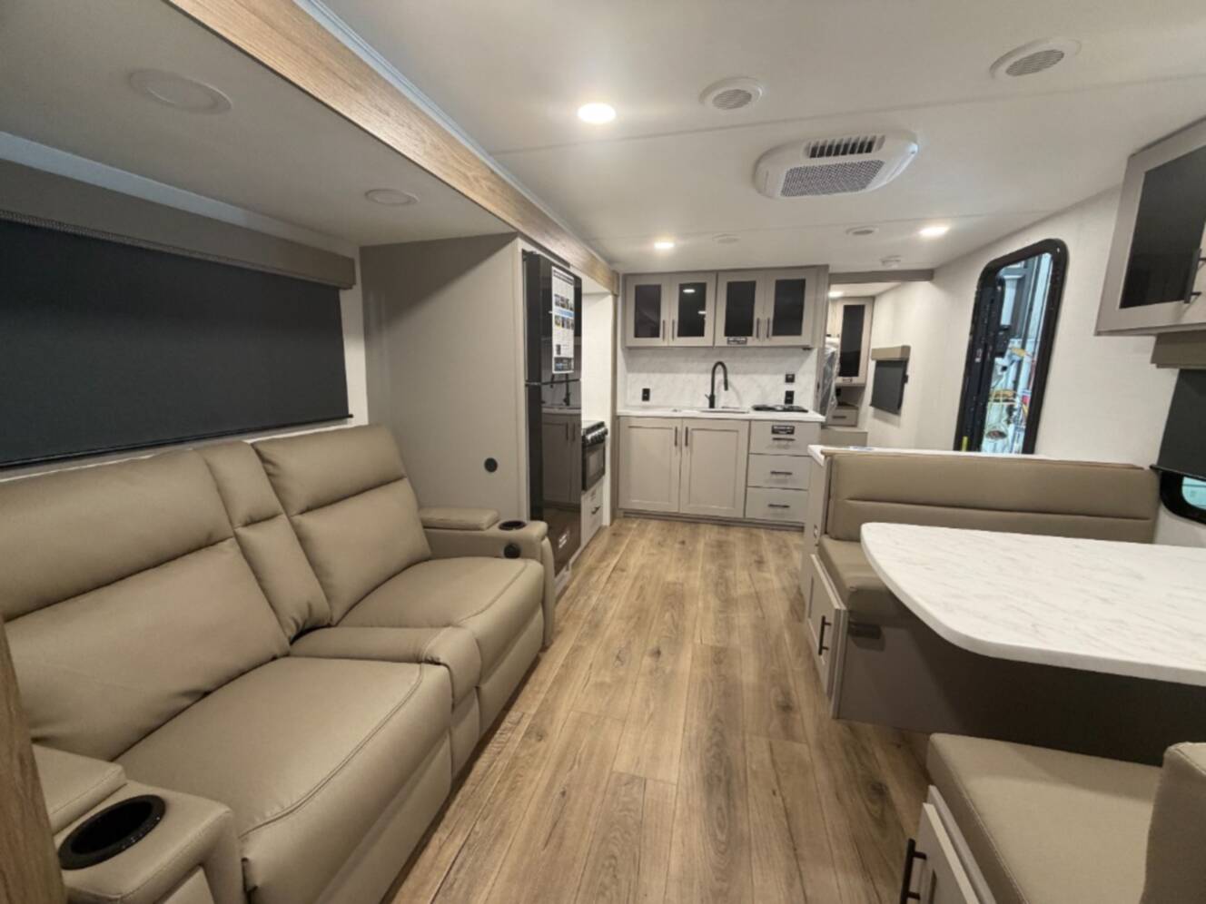 A photo of this 2026 Alliance Rv Delta Ultra Lite BH271