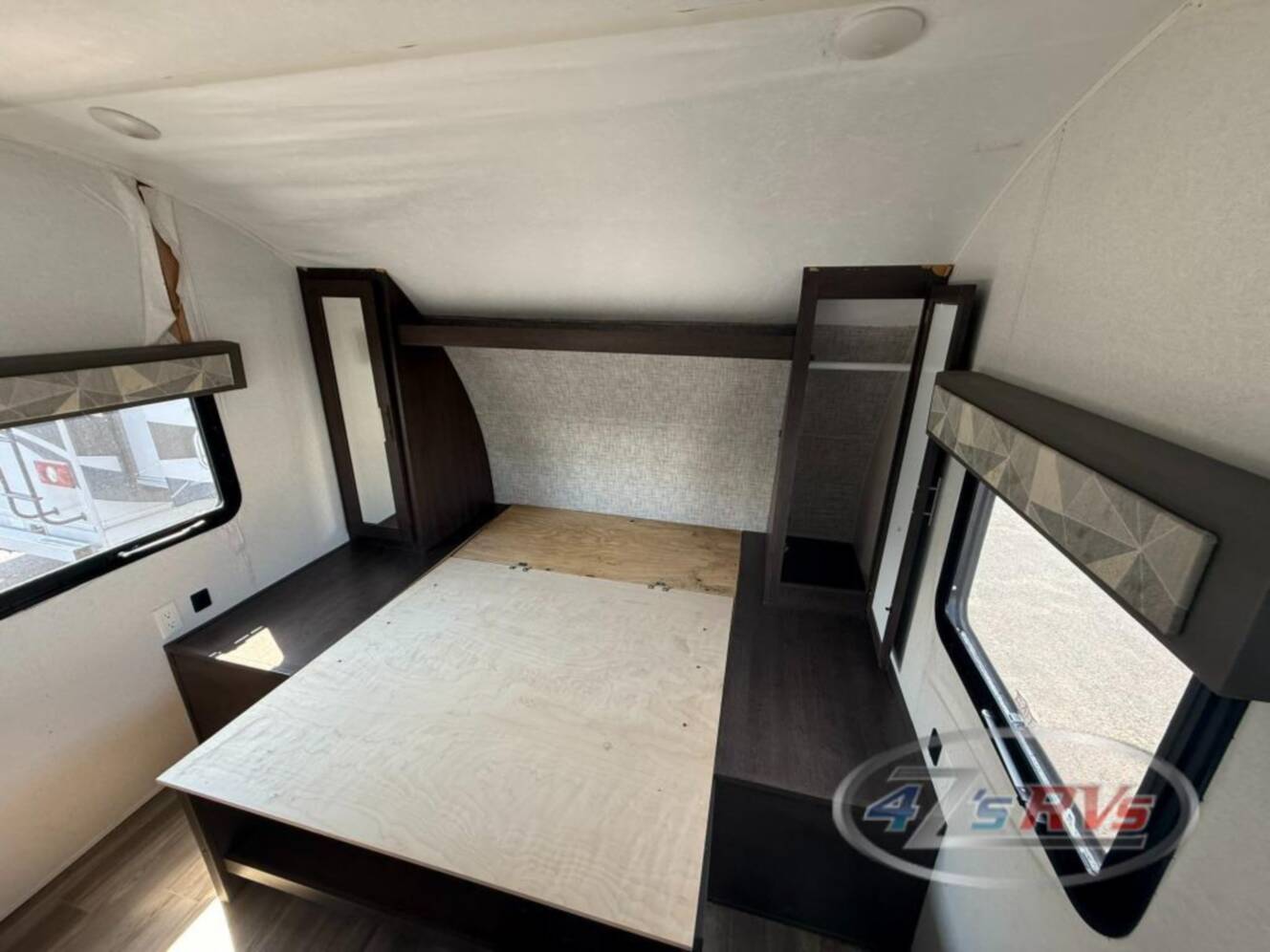 A photo of this 2020 Forest River Rv Salem Cruise Lite 261BHXL