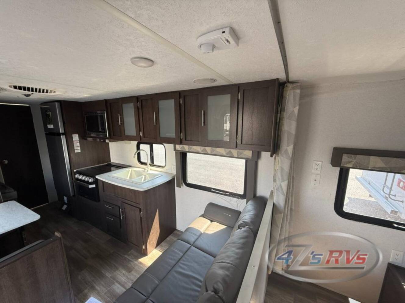 A photo of this 2020 Forest River Rv Salem Cruise Lite 261BHXL