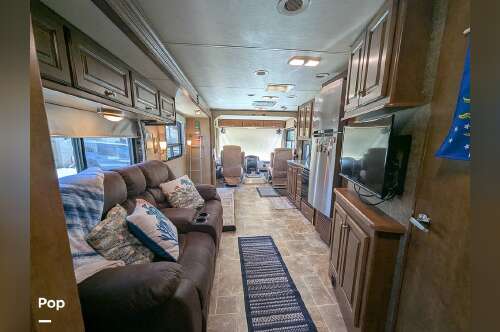 2015 Thor Motor Coach Miramar 34.2 in bradenton FL