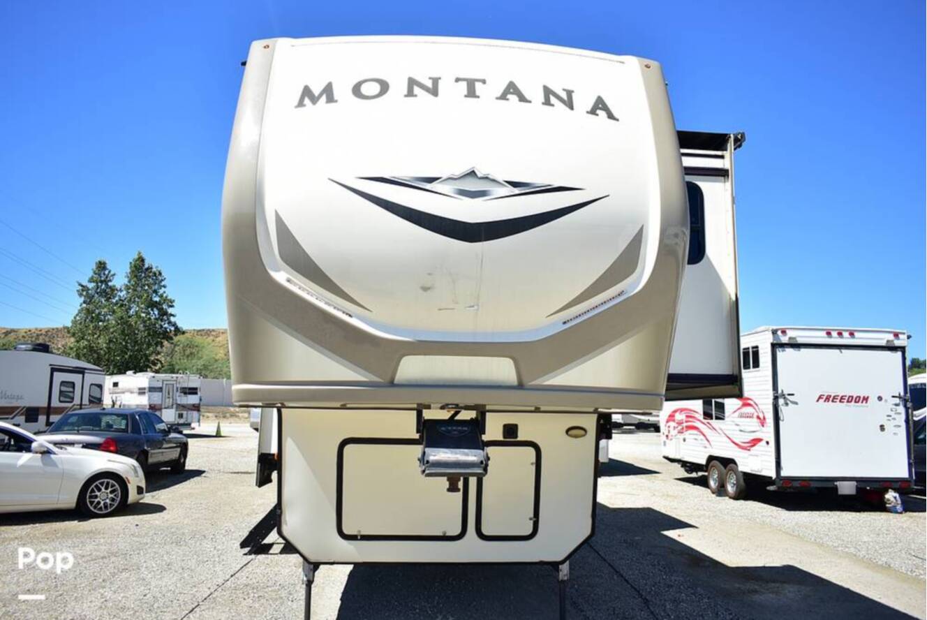 A photo of this 2019 Keystone Montana 3700LK