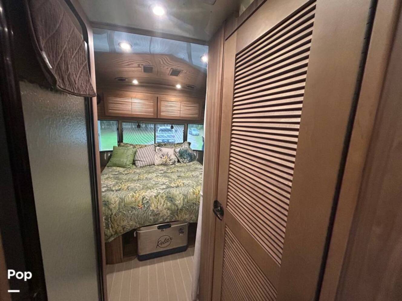 A photo of this 2017 Airstream Tommy Bahama 27FB Special Edition