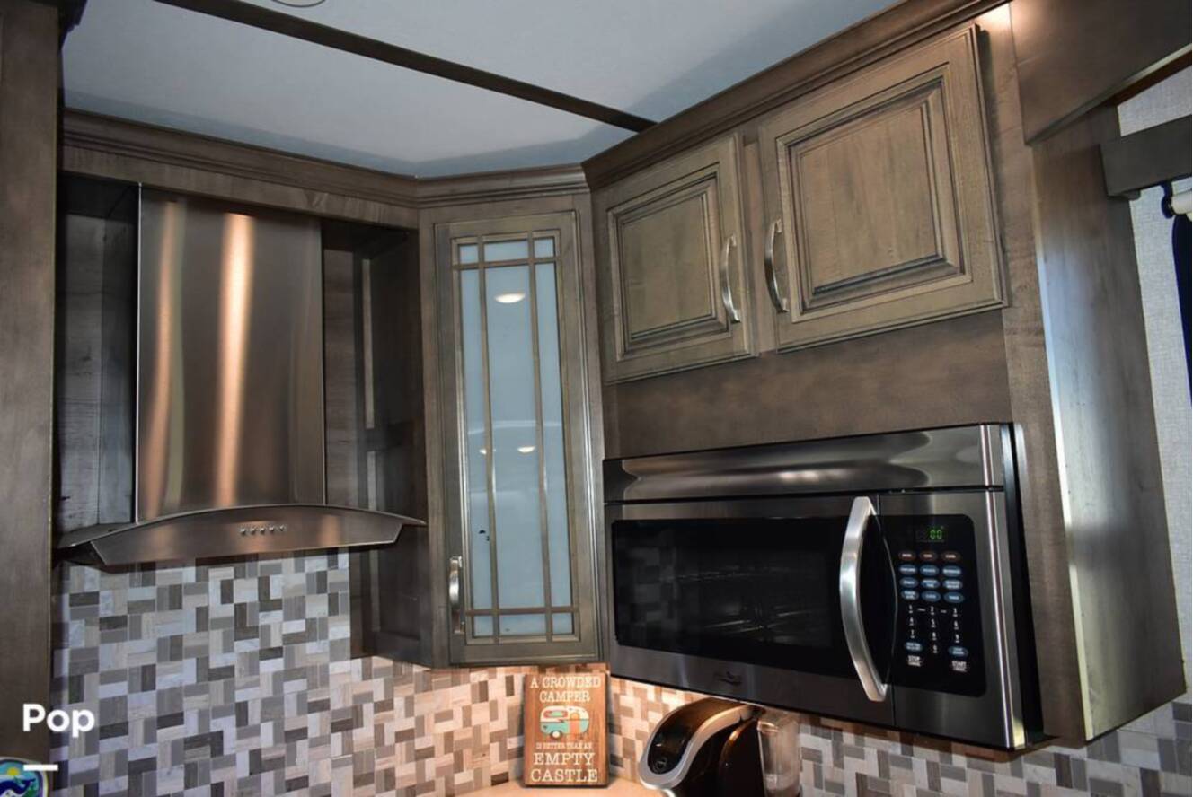 A photo of this 2019 Keystone Montana 3700LK