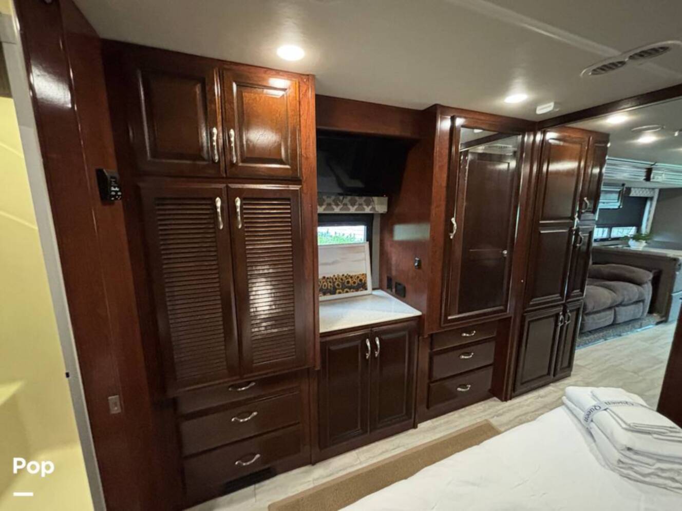 A photo of this 2018 Fleetwood Storm 34S