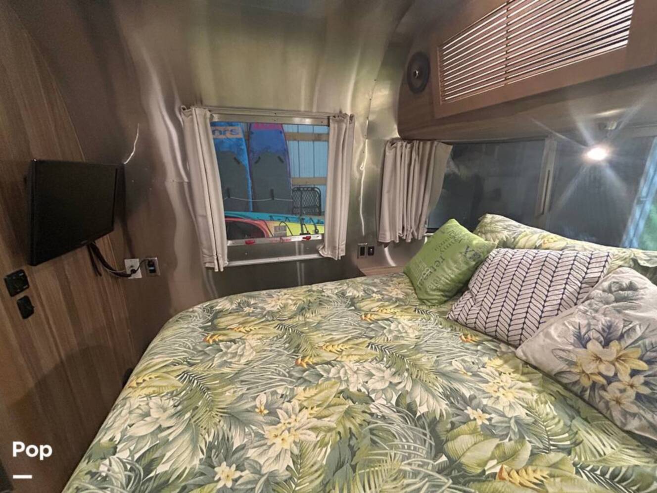 A photo of this 2017 Airstream Tommy Bahama 27FB Special Edition