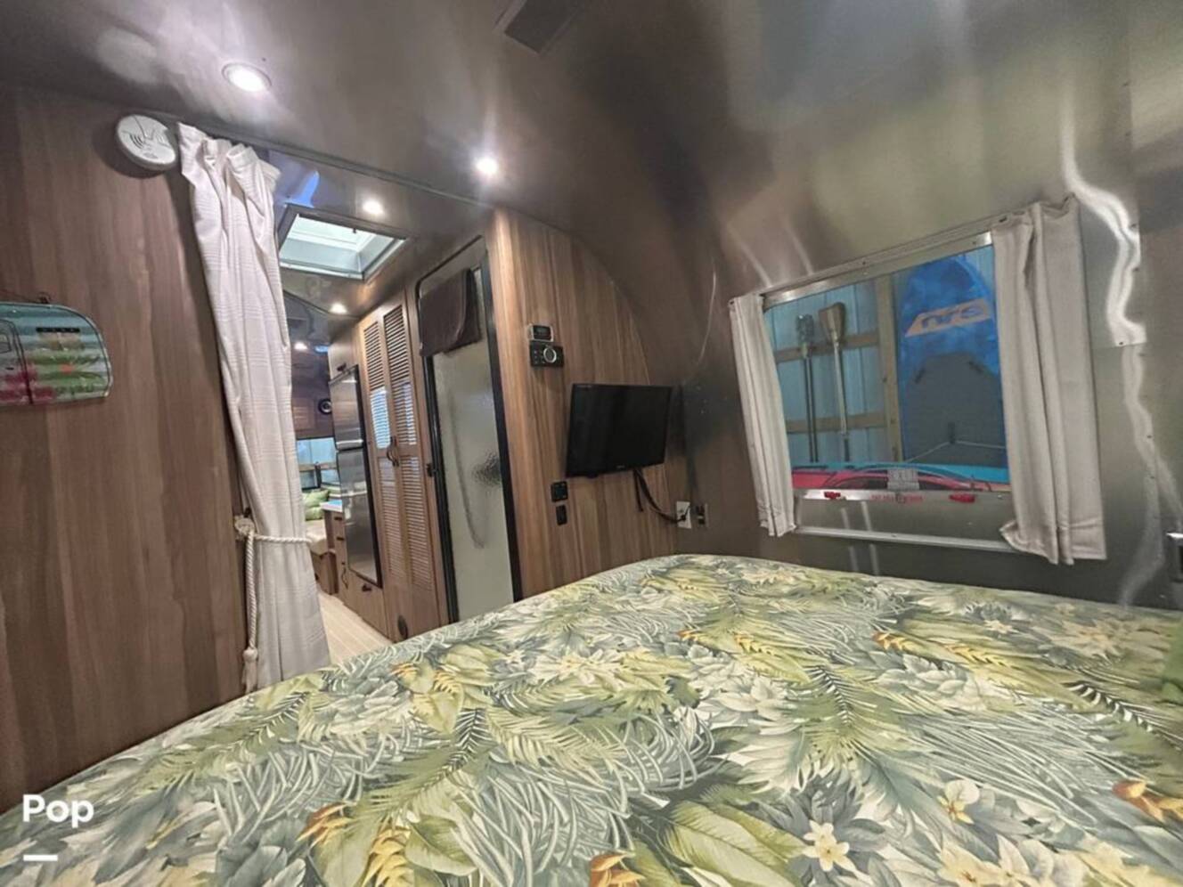 A photo of this 2017 Airstream Tommy Bahama 27FB Special Edition