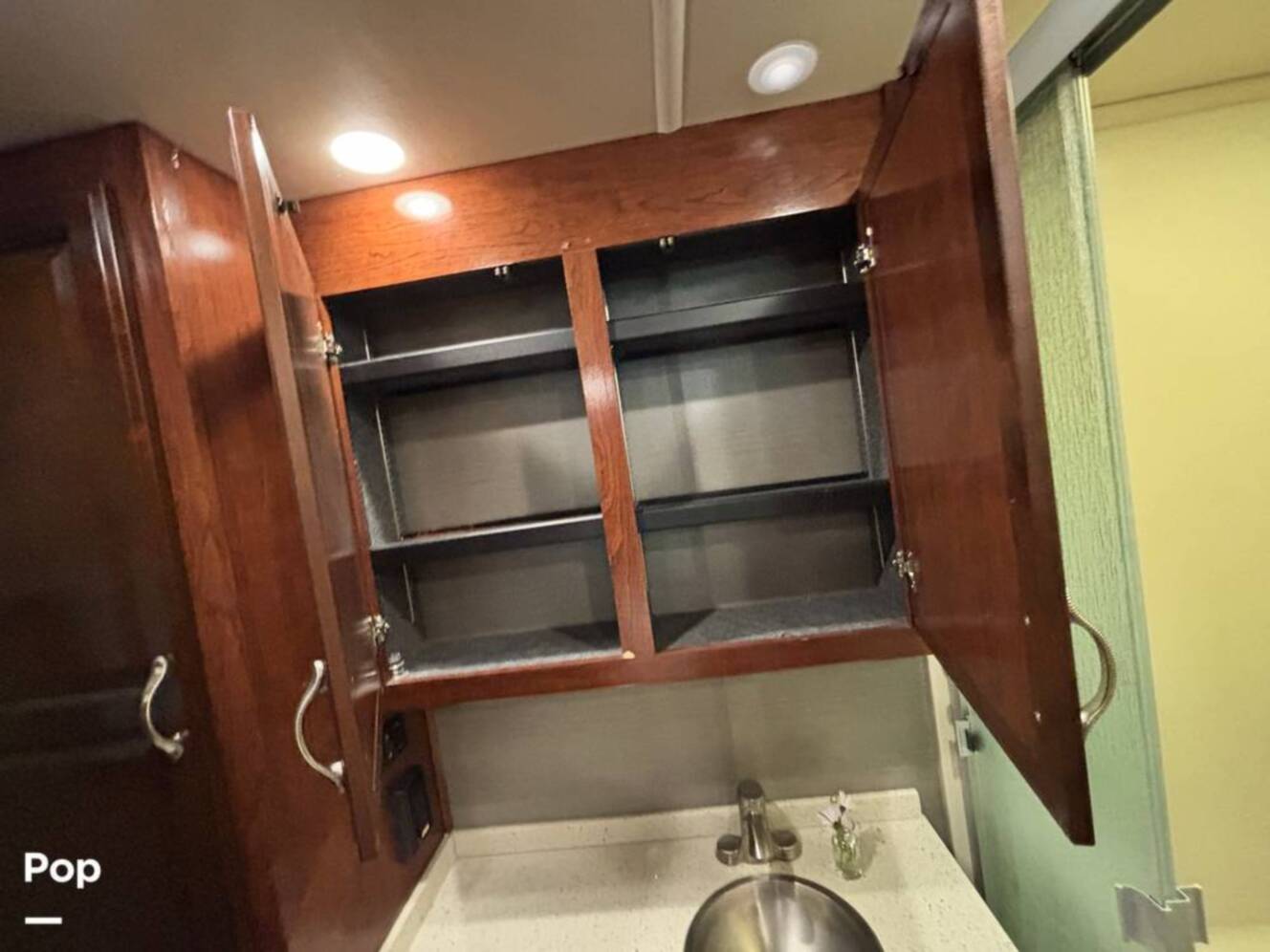 A photo of this 2018 Fleetwood Storm 34S