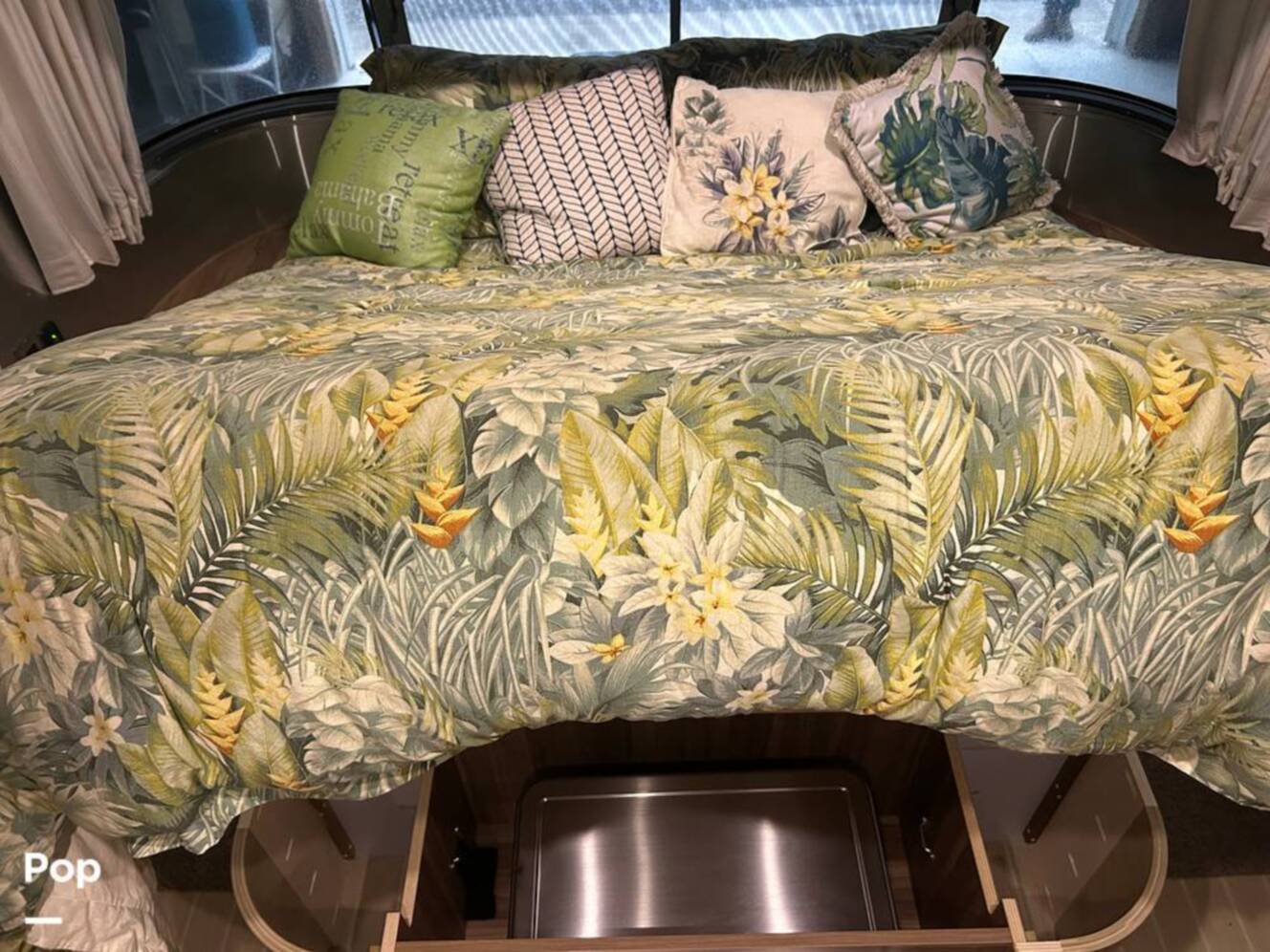 A photo of this 2017 Airstream Tommy Bahama 27FB Special Edition