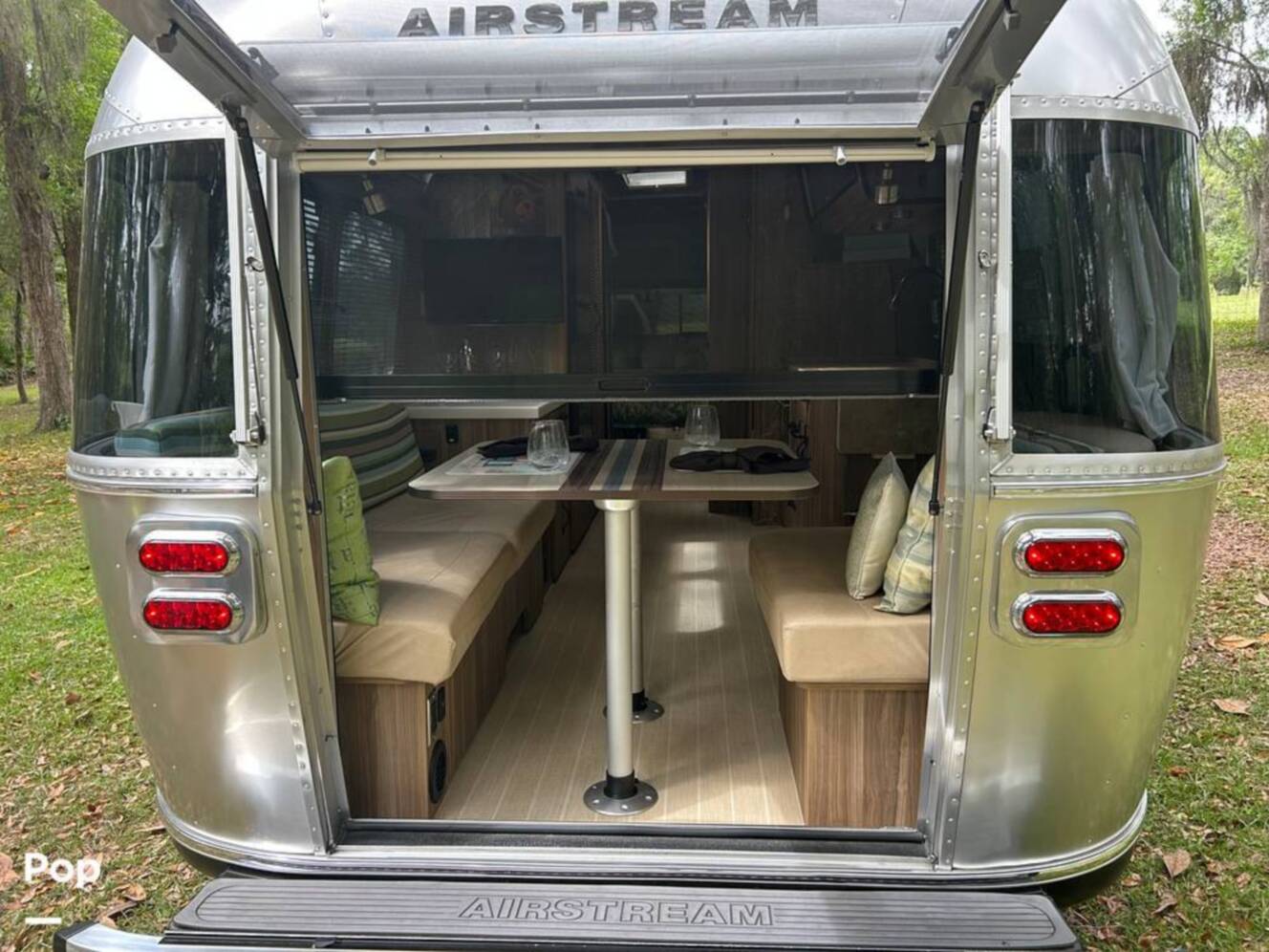 A photo of this 2017 Airstream Tommy Bahama 27FB Special Edition