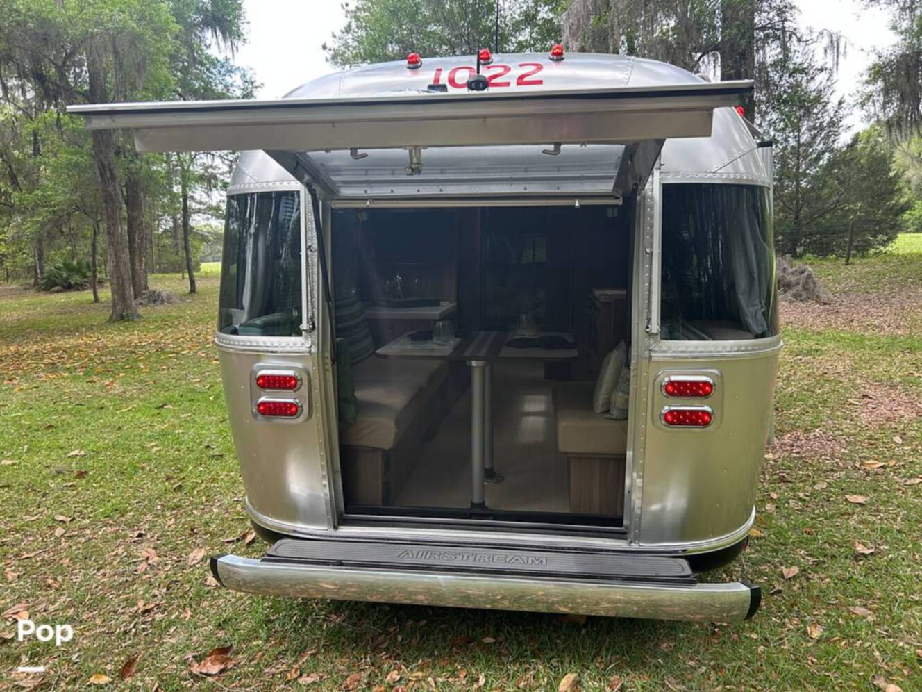 A photo of this 2017 Airstream Tommy Bahama 27FB Special Edition