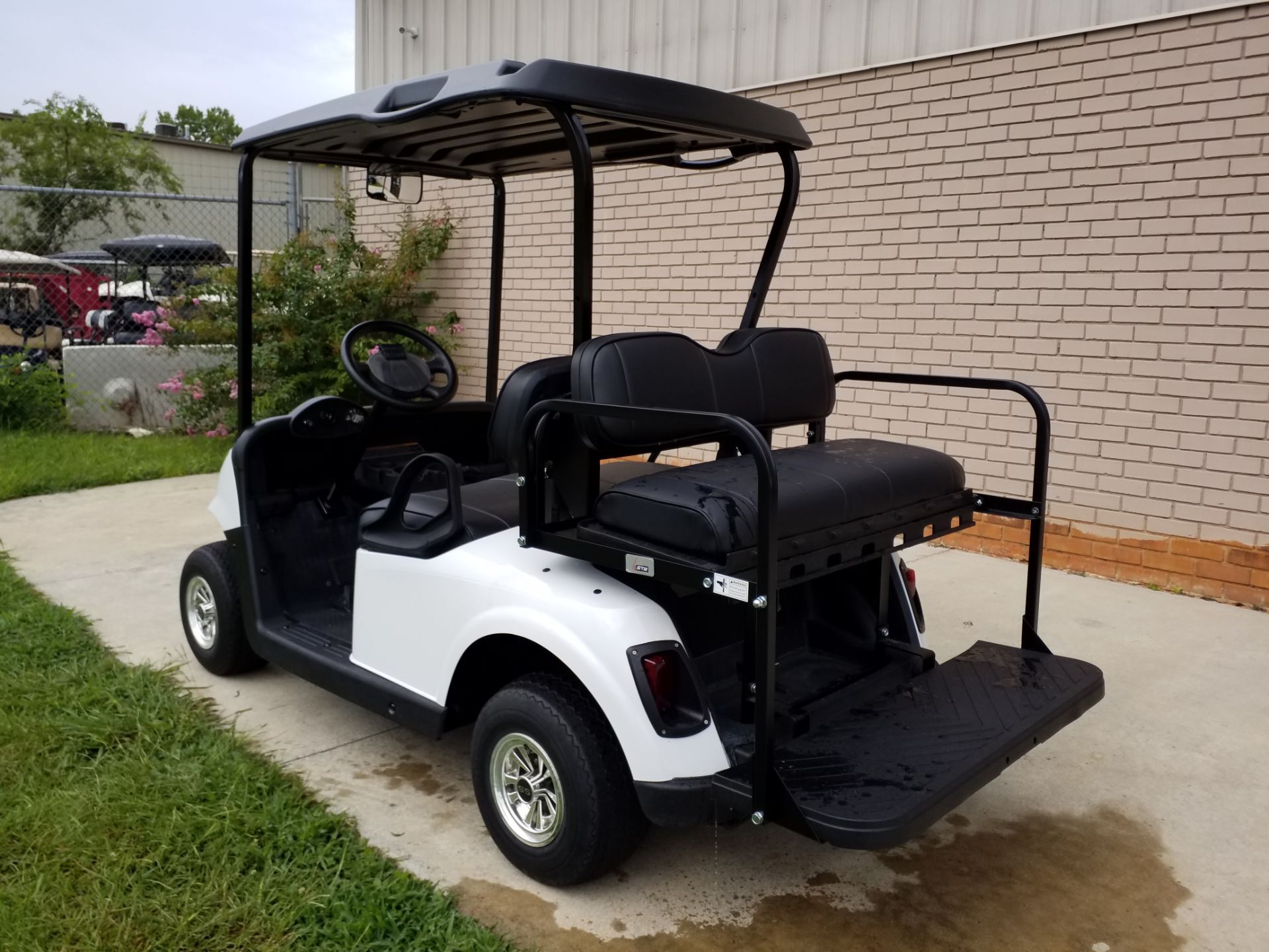 2017 E-Z-Go Personal Freedom RXV Electric in covington GA